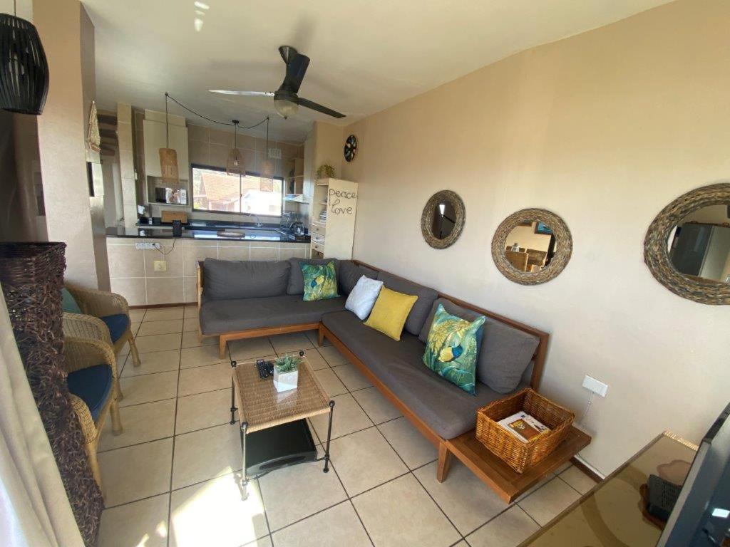 Umdloti Cabanas 32 Triplex ภายนอก รูปภาพ